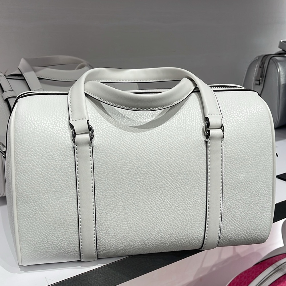 MICHAEL KORS JST TRAVEL MD DUFFLE SATCHEL SHOULDER CROSSBODY BAG MK  OPTIC WHITE - Picture 7 of 16